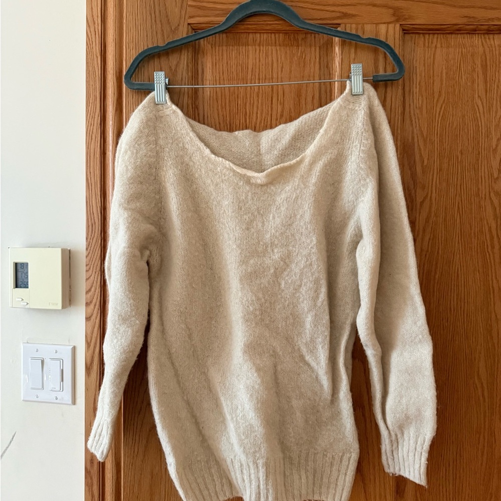 Cozy Wool Off-Shoulder Women’s Sweater